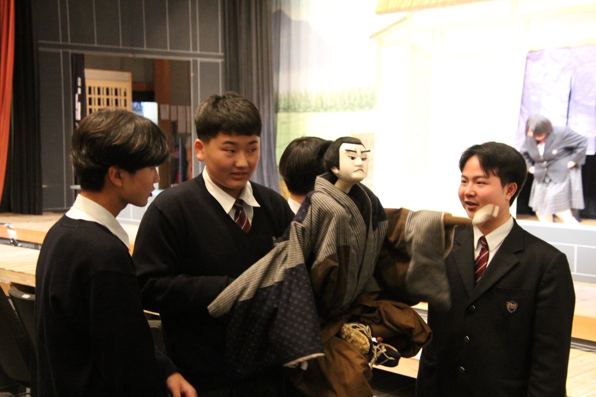 (中1・2の皆さんへ)(事前予約)先生1人に生徒2.4人の手厚い指導 矢部高校への進学相談(2月19日)